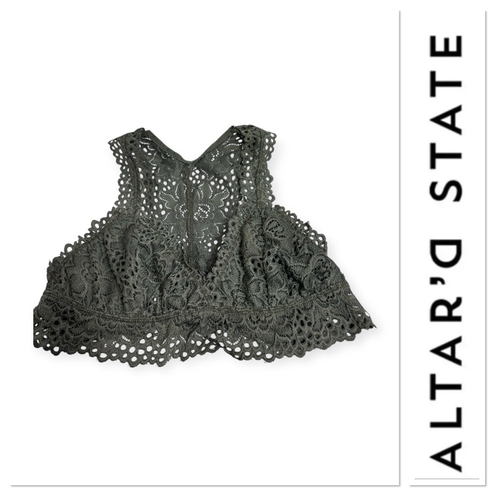 ✅ 3 for $15 ✅ Altar’d State Grey Lace Bralette size large